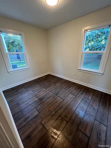 Builiding view twelve for 1420 S Campbell, Royal Oak, MI. 48067