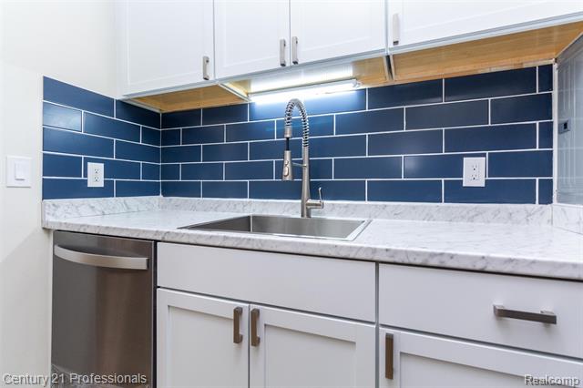 Builiding view eleven for 1233 Island, Ann Arbor, MI. 48105