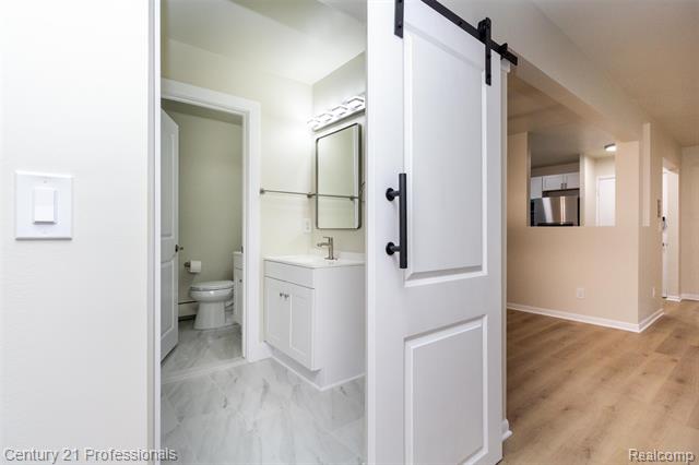 Builiding view seventeen for 1233 Island, Ann Arbor, MI. 48105