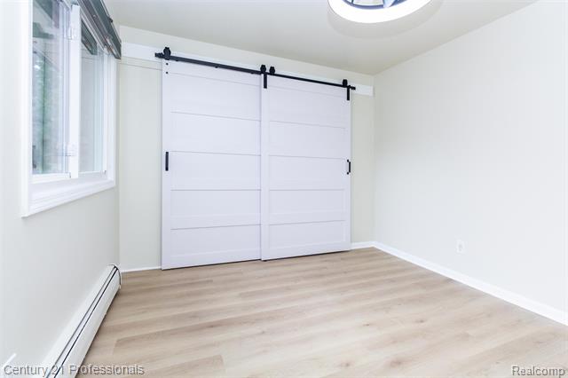 Builiding view twenty three for 1233 Island, Ann Arbor, MI. 48105