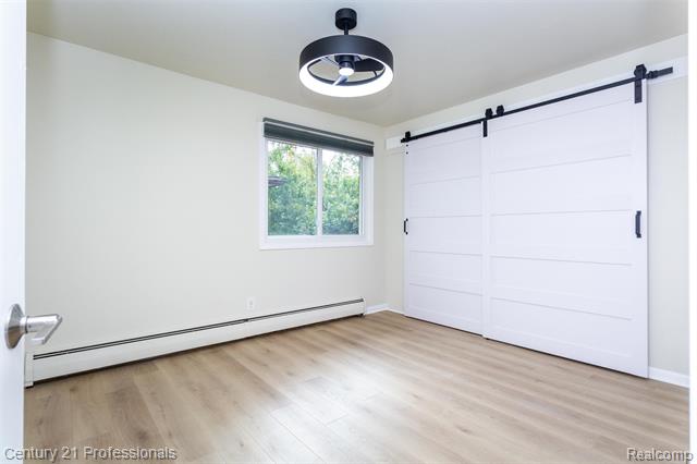 Builiding view twenty two for 1233 Island, Ann Arbor, MI. 48105