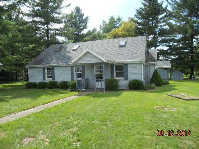 front view for 8582 Gleason, Millington, Mi. 48746