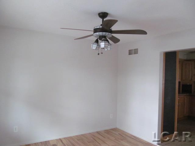 Builiding view five for 1062 Oram Dr, Adrian, MI. 49221