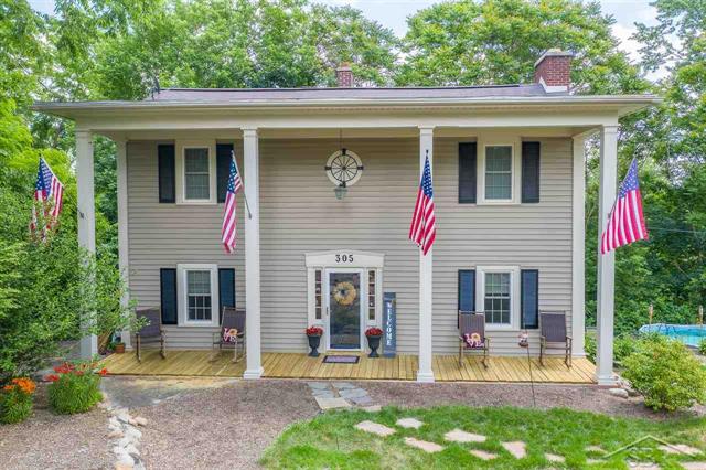 front view for 305 Prospect, Vassar, Mi. 48768