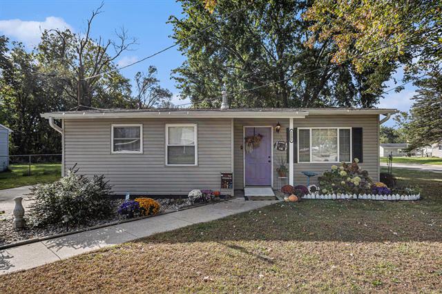 Builiding view one for 1131 Frisbie, Battle Creek, MI. 49037