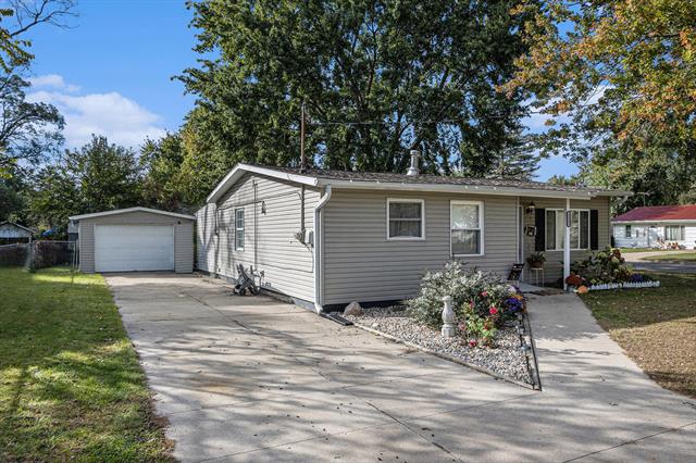 front view for 1131 Frisbie Boulevard, Battle Creek, Mi. 49037