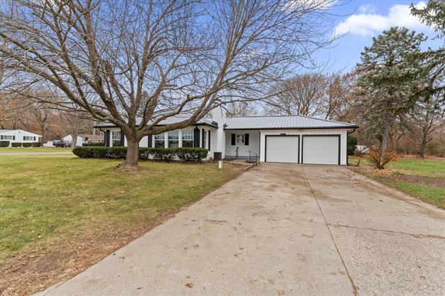 Builiding view nineteen for 27644 Fawn River, Sturgis, MI. 49091