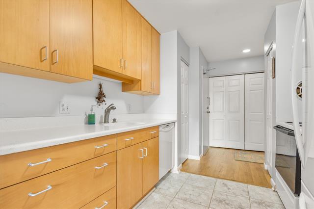 Builiding view fourteen for 1235 Maple, Ann Arbor, MI. 48103