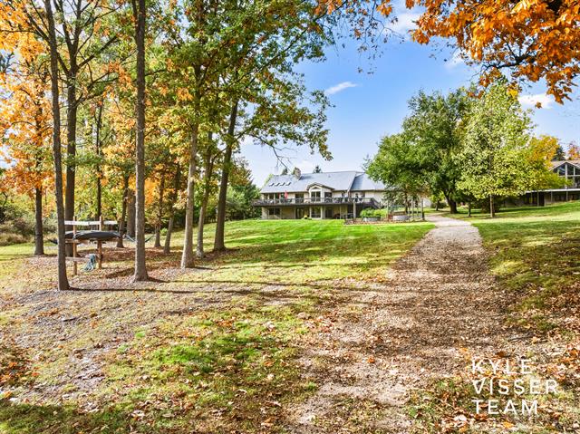 Builiding view forty seven for 2420 Hylane, Grand Rapids, MI. 49505