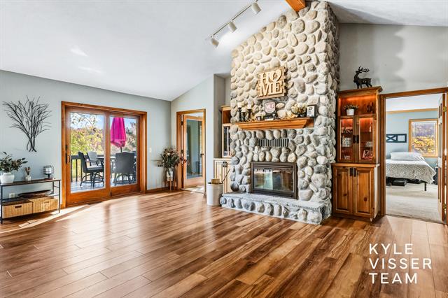 Builiding view ten for 2420 Hylane, Grand Rapids, MI. 49505