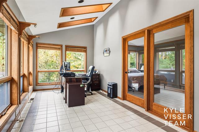 Builiding view twenty nine for 2420 Hylane, Grand Rapids, MI. 49505