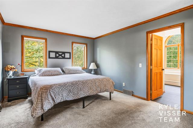 Builiding view twenty two for 2420 Hylane, Grand Rapids, MI. 49505