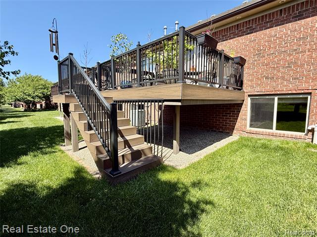 Builiding view fifty one for 51063 Paxton, New Baltimore, MI. 48051