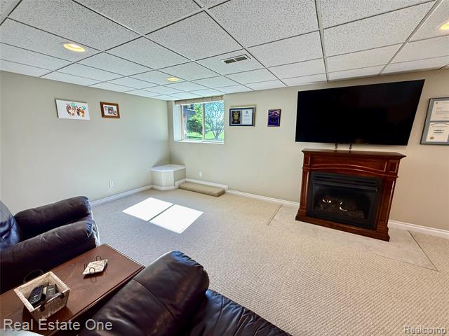 Builiding view thirty five for 51063 Paxton, New Baltimore, MI. 48051