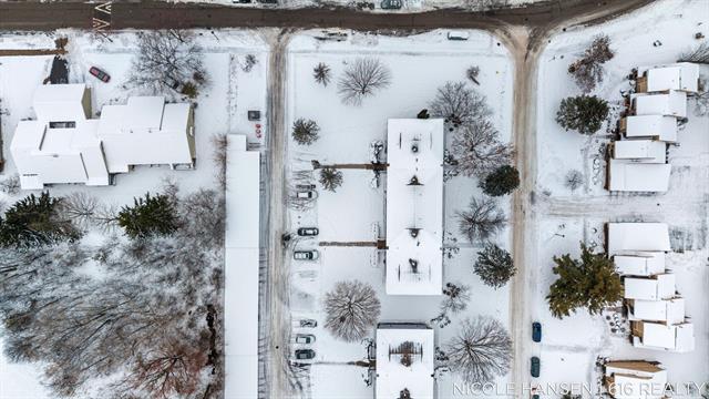 Builiding view twenty eight for 2581 Ridgecroft, Grand Rapids, MI. 49546