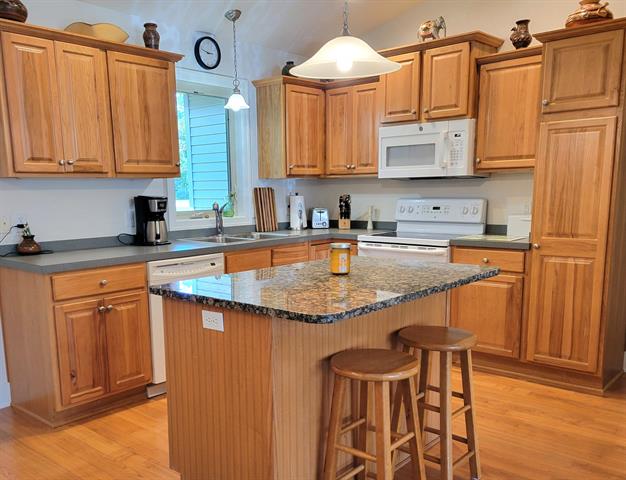 Builiding view two for 913 Clark, Lowell, MI. 49331