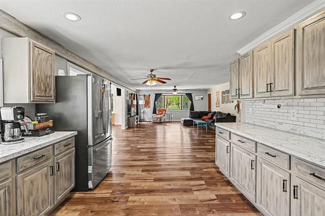 Builiding view eight for 13321 R, Battle Creek, MI. 49014