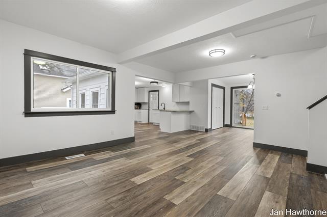 Builiding view six for 403 Mill, Hastings, MI. 49058