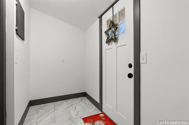 Builiding view thirty five for 403 Mill, Hastings, MI. 49058