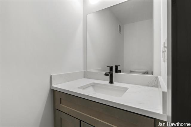 Builiding view twenty two for 403 Mill, Hastings, MI. 49058