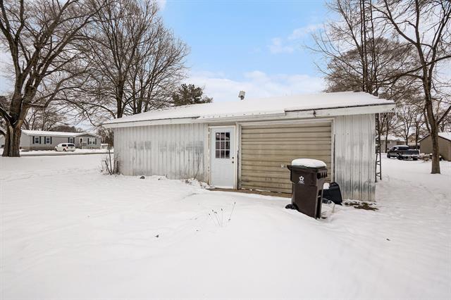 Builiding view twenty for 202 Bronson, Big Rapids, MI. 49307