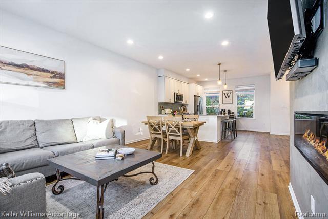 Builiding view four for 594 Anne, Brighton, MI. 48116