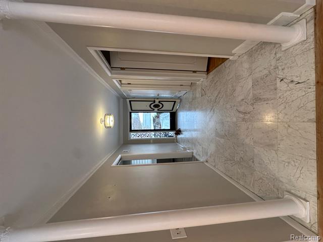 Builiding view thirteen for 25540 Woodvilla, Southfield, MI. 48075