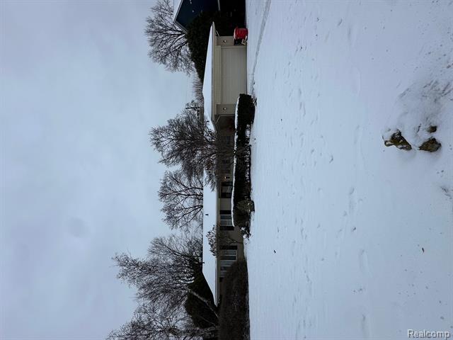 front view for 25540 Woodvilla Pl, Southfield, Mi. 48075