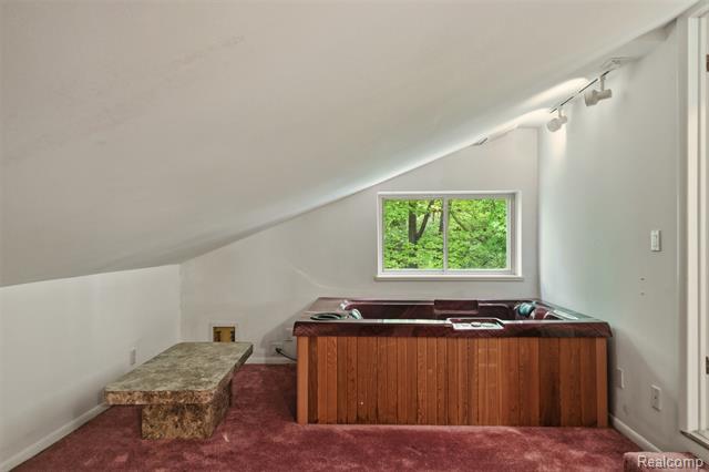 Builiding view thirty five for 25201 Briarwyke, Farmington, MI. 48336