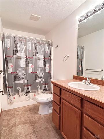 Builiding view sixteen for 10123 Hawk, Freeland, MI. 48623