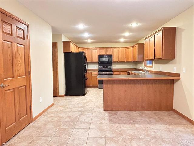 Builiding view three for 10123 Hawk, Freeland, MI. 48623