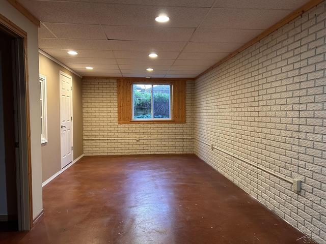 Builiding view twenty seven for 10123 Hawk, Freeland, MI. 48623