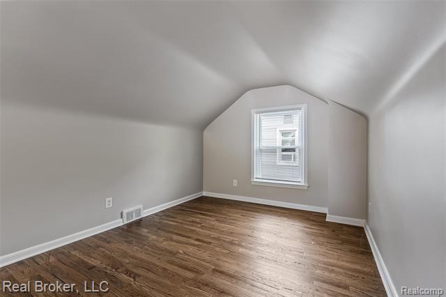 Builiding view eleven for 1516 Hoffman, Royal Oak, MI. 48067