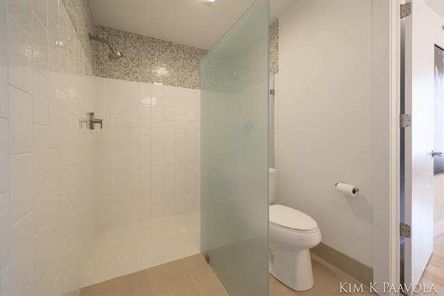 Builiding view forty four for 27 Library, Grand Rapids, MI. 49503