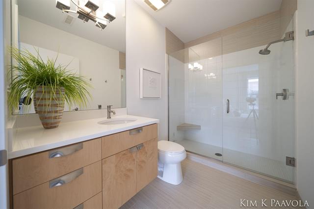 Builiding view forty nine for 27 Library, Grand Rapids, MI. 49503