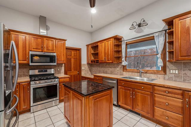 Builiding view four for 4581 Maple Island, Ravenna, MI. 49451