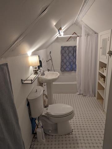 Builiding view nine for 614 Cass, Greenville, MI. 48838