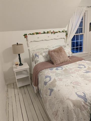 Builiding view thirteen for 614 Cass, Greenville, MI. 48838