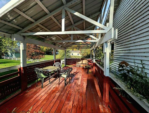 Builiding view eight for 4045 Stanton, Stanton, MI. 48888