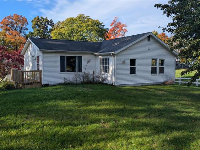 Builiding view one for 4045 Stanton, Stanton, MI. 48888