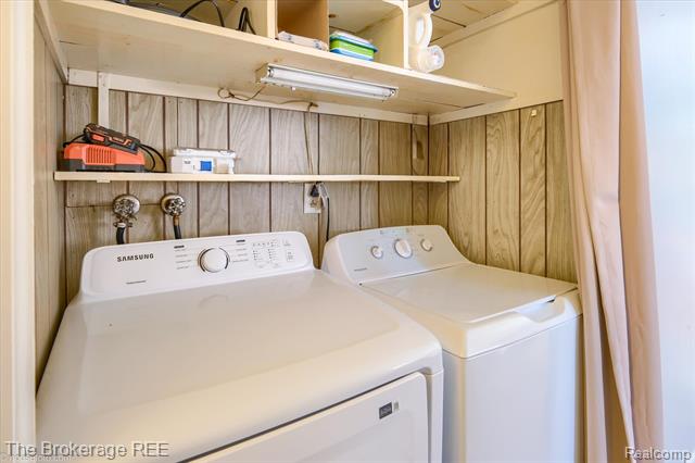 Builiding view twenty nine for 6155 Westdale, Grand Blanc, MI. 48439