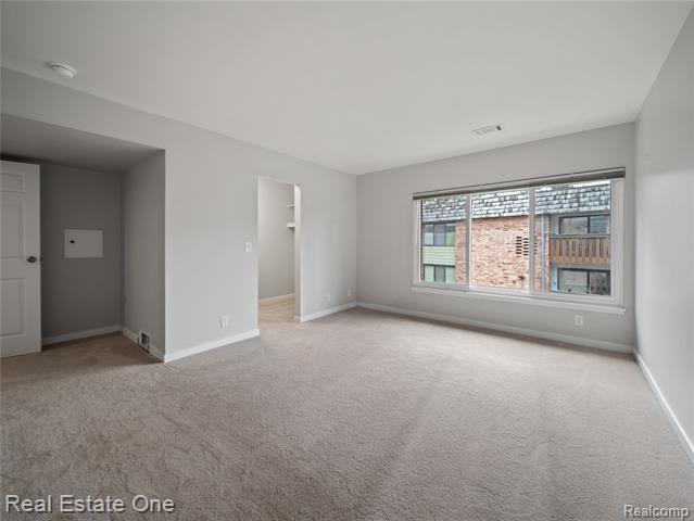 Builiding view sixteen for 2124 Pauline, Ann Arbor, MI. 48103