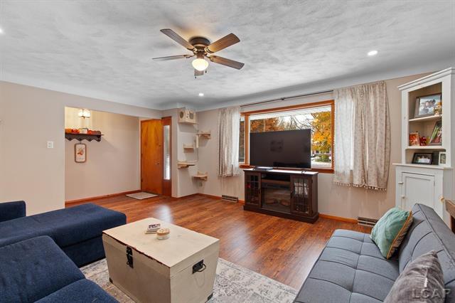 Builiding view two for 108 River Drive, Blissfield, MI. 49228