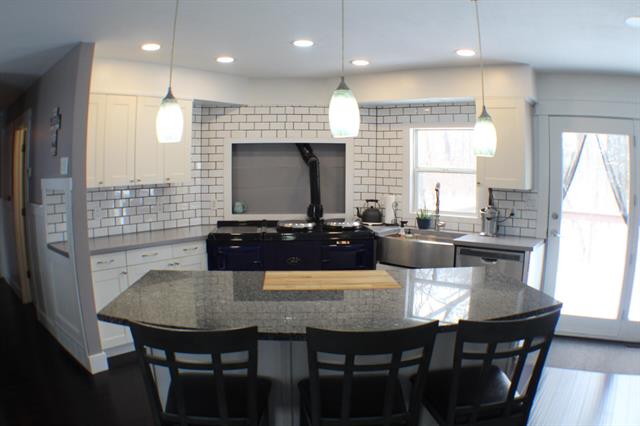 Builiding view four for 2212 Aurora, Jackson, MI. 49203