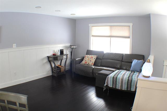 Builiding view one for 2212 Aurora, Jackson, MI. 49203