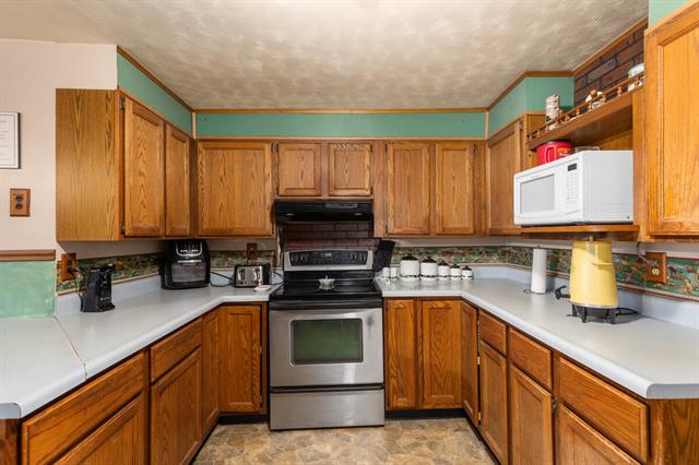 Builiding view eight for 18359 12 Mile, Big Rapids, MI. 49307