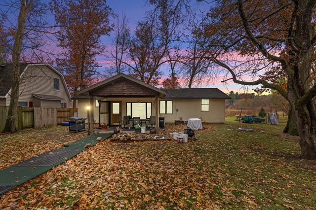 front view for 18359 12 Mile Road, Big Rapids, Mi. 49307