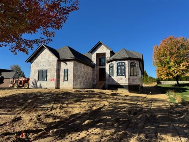 Builiding view five for 61367 Beacon Hill, Washington, MI. 48094