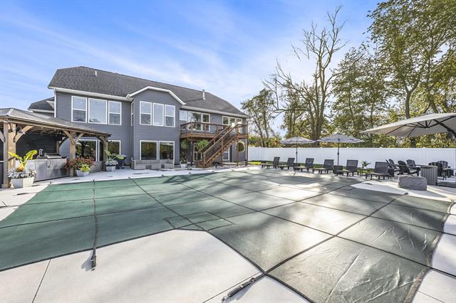 Builiding view thirty eight for 1835 Red Barn, Hudsonville, MI. 49426