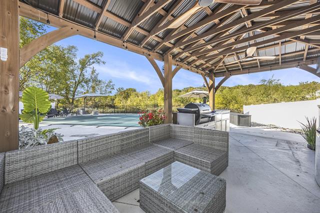 Builiding view thirty five for 1835 Red Barn, Hudsonville, MI. 49426